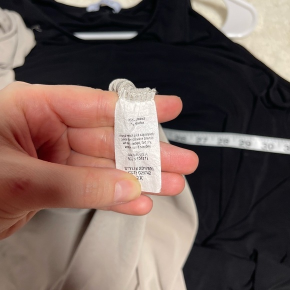 Gilli Black Sheath Midi Dress for Cocktail - Picture 7 of 7